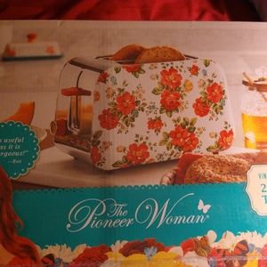 Pioneer Woman Toaster